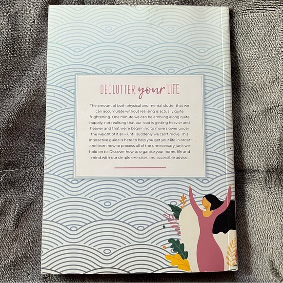 Learn how to de-clutter your life book - Picture 5 of 5